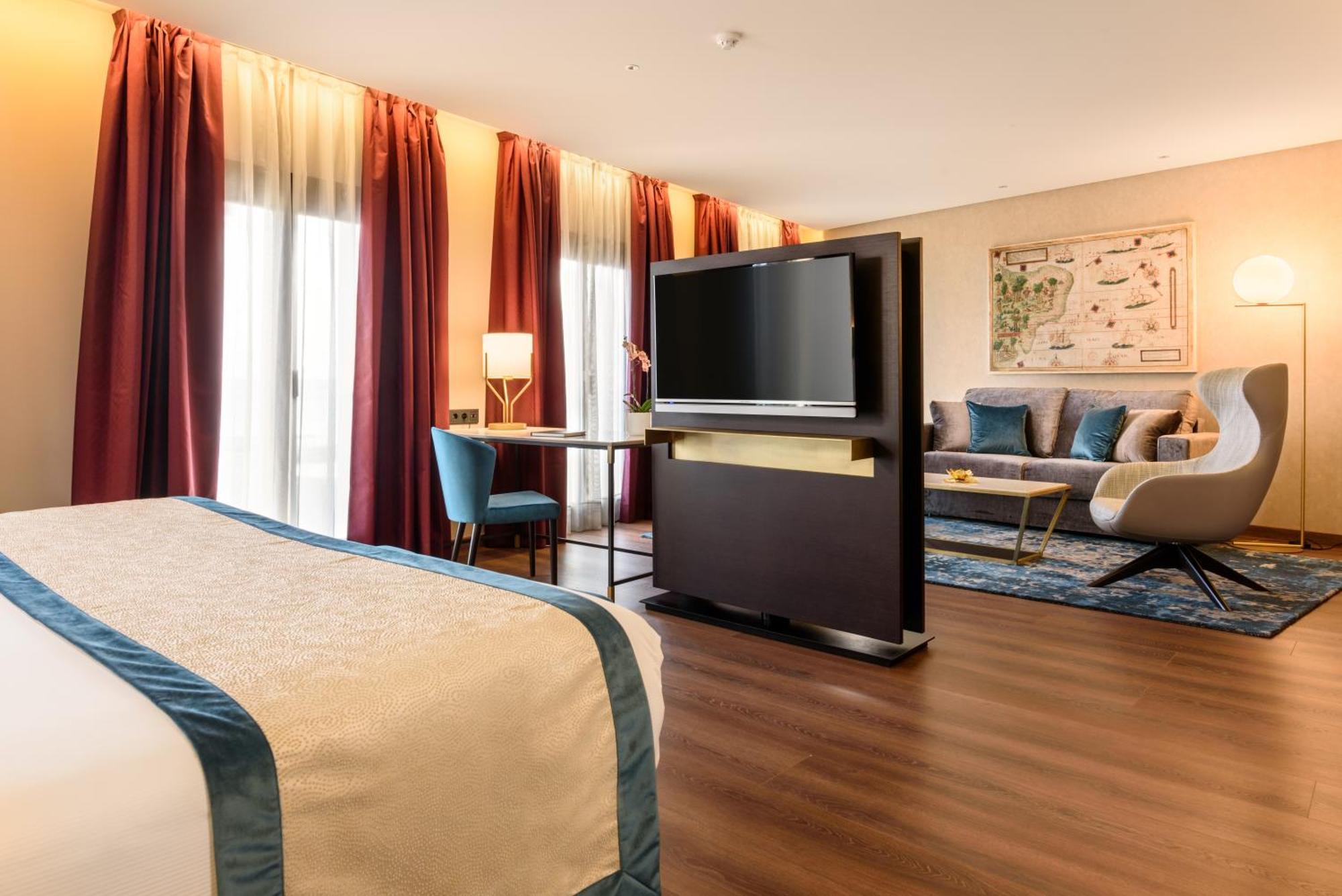 Junior Suite,1279524841:JPEG