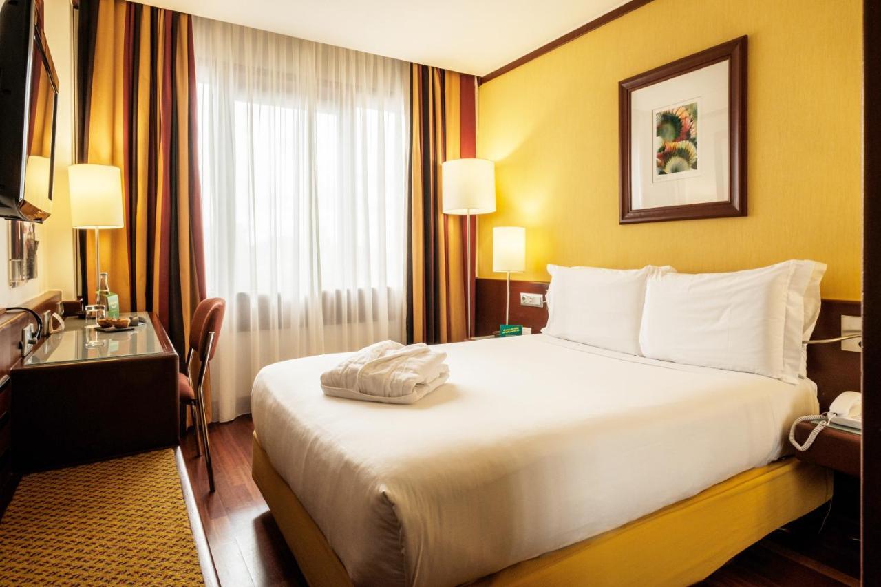 Standard Double Room,1498774726:JPEG