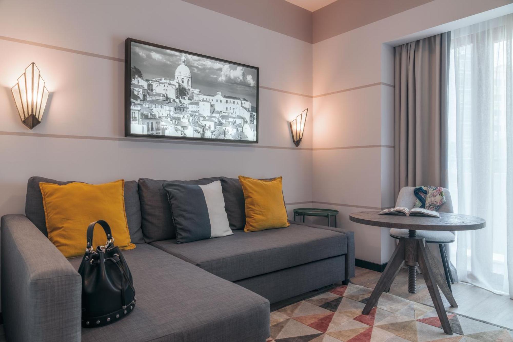 Junior Suite,1500064300:JPEG