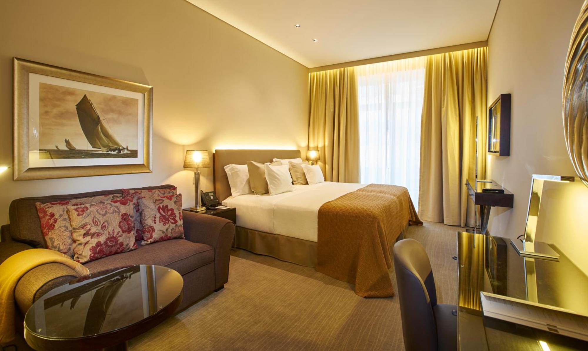 Deluxe Room,1589281017:JPEG