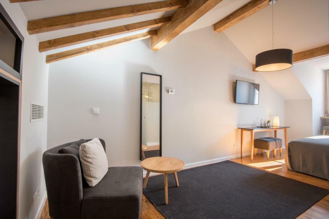 Large Double Room,847785005:JPEG